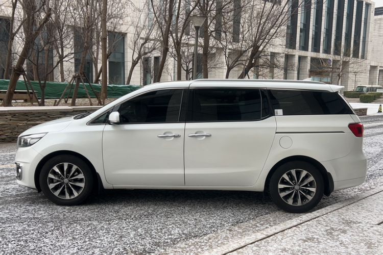 Used Kia Carnival (Import) 2015 3.3 GDI Luxury Edition China V Standard