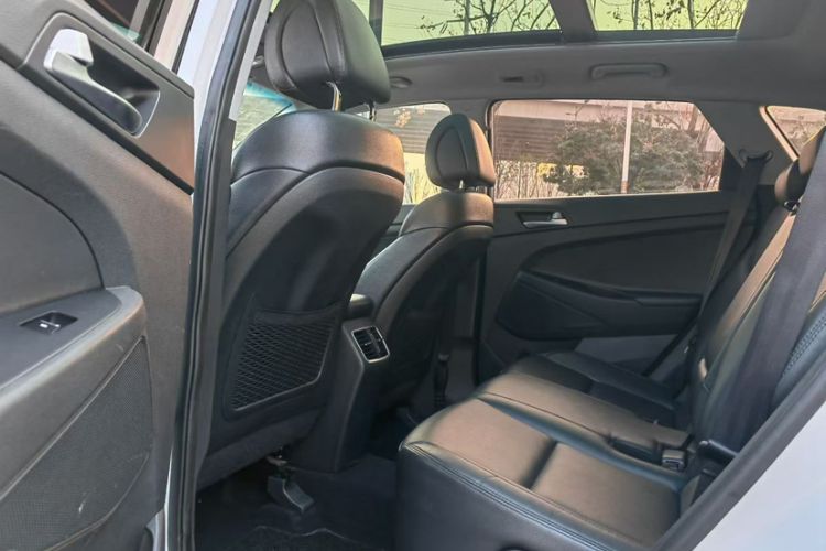 Used Hyundai Tucson 2015 1.6T Dual-Clutch Two-Wheel-Drive Smart Model