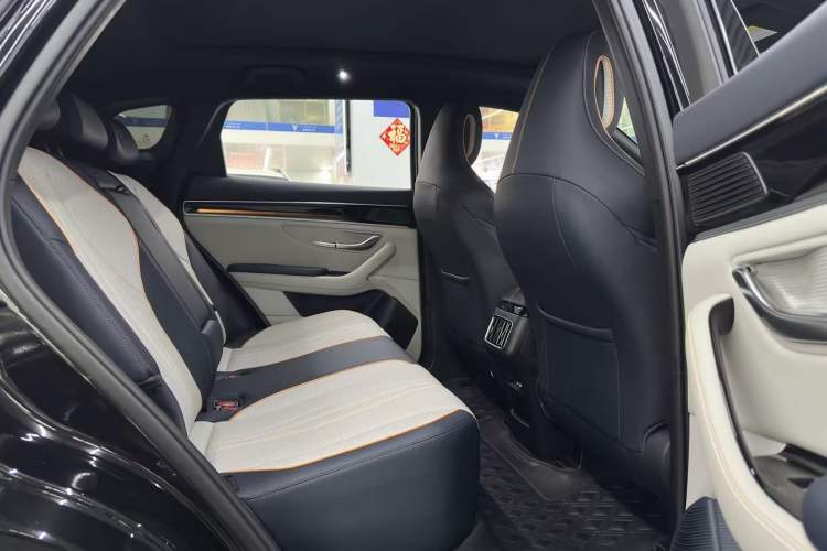 Used BYD Song PLUS New Energy 2021 DM-i 51KM Prestige Model Interior 8