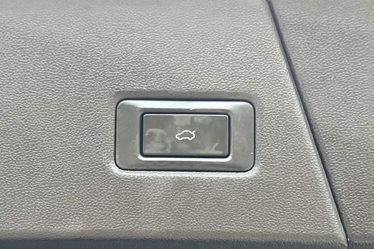 Used Chery Tiggo 9 2023 2.0T Dual-Clutch Two-Wheel Drive Luxury Edition 5 Seats Interior 10