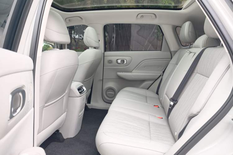 Used Leapmotor B10 2025 510 Joyful Edition
