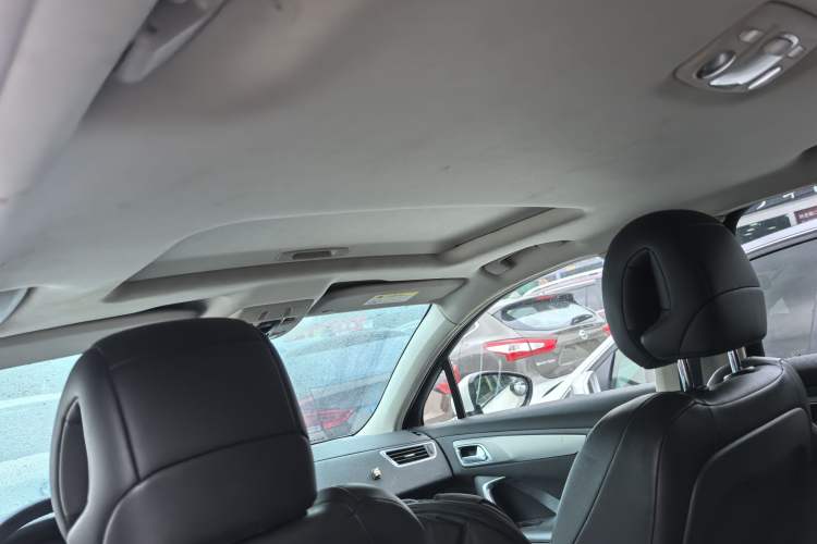 Used DS 5LS 2014 1.6T Luxury Edition THP160