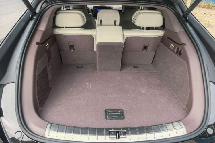 Used Denza Z9GT 2024 1100 Four-Wheel Drive Ultra Version Trunk