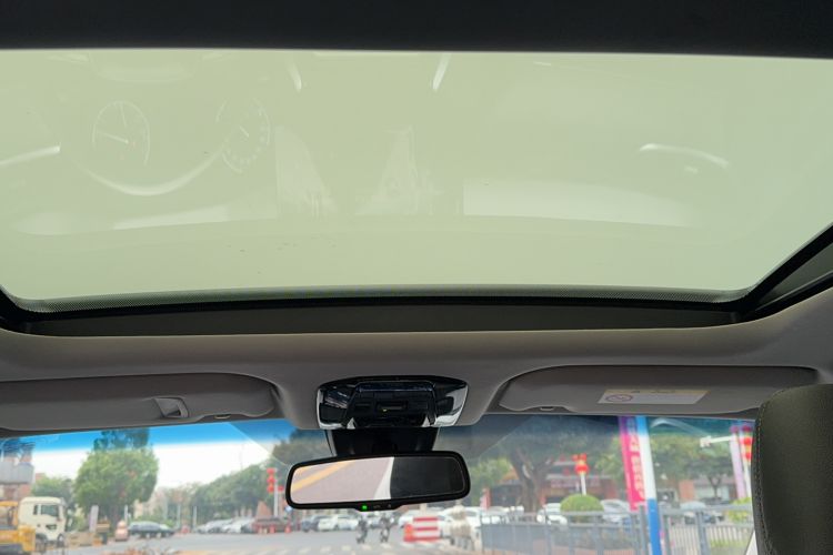 Used Toyota Harrier 2022 2.0L CVT Two-Wheel Drive Deluxe Edition
