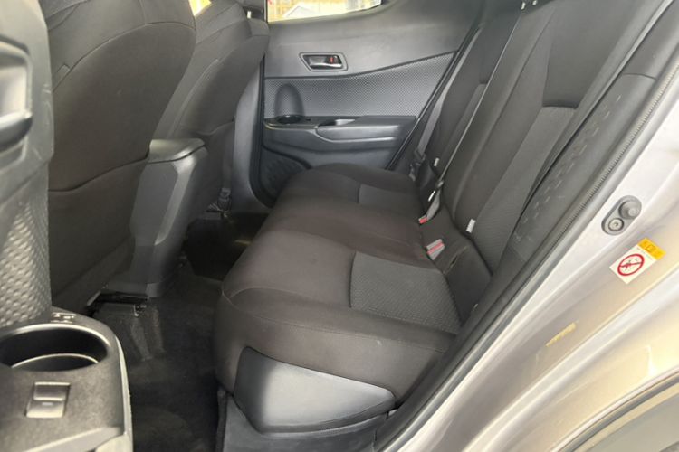 Used Toyota IZOA 2018 2.0L Yidong Version China V Standard
