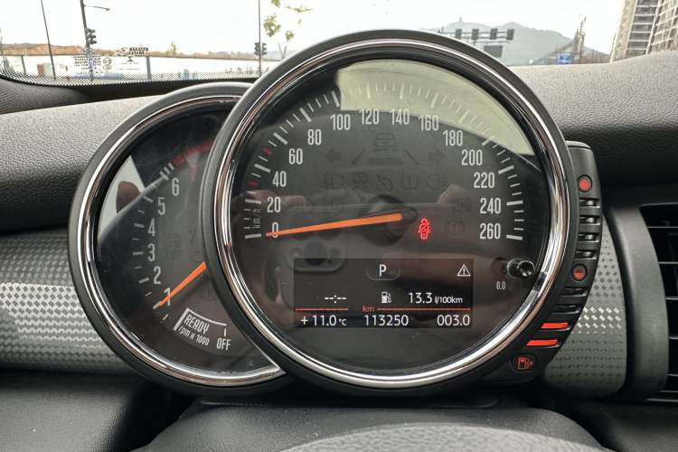 Used MINI MINI 2015 1.5T COOPER Fun Five-Door Edition
