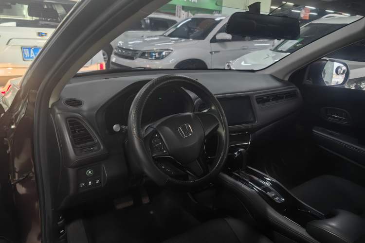Used Honda Vezel 2019 220 TURBO CVT Elite Edition China VI

