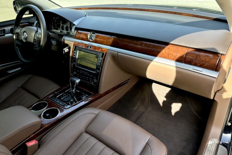 Used Volkswagen Phaeton 2015 3.0L Smart Edition