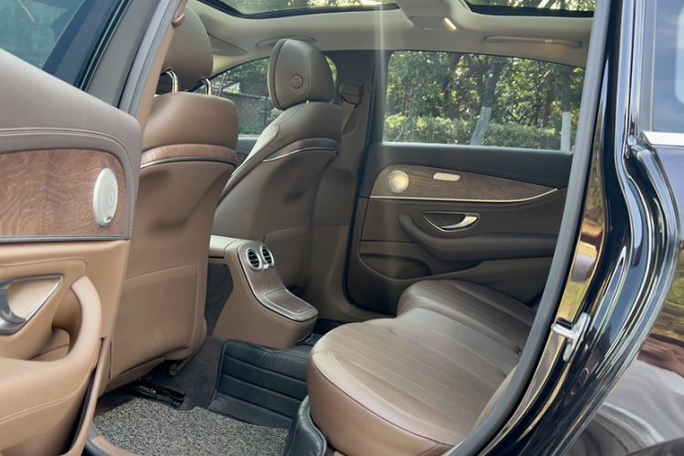 Used Mercedes-Benz E-Class 2021 Facelift E 300 L Stylish Edition
