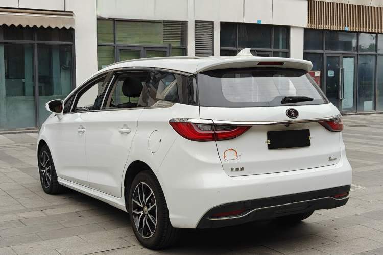 Used BYD Song MAX 2017 1.5T Automatic Smart Connect Elite 7-Seater