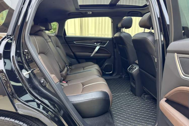 Used Honda UR-V 2024 370TURBO Two-Wheel-Drive Luxury Edition