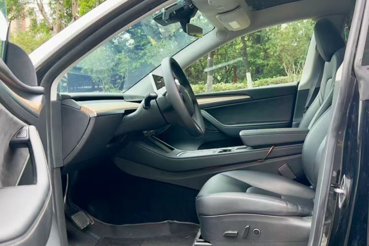 Used Tesla Model Y 2022 Revised Version Long-Range All-Wheel Drive
