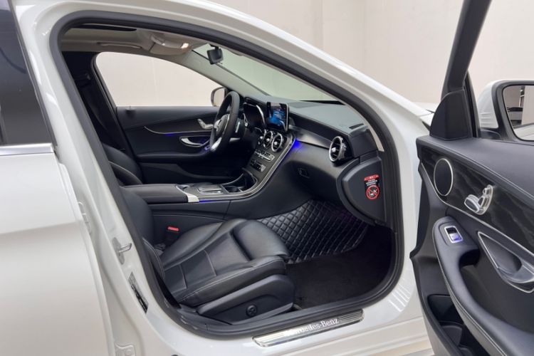 Used Mercedes-Benz C-Class 2021 C 200 L Fashion Edition Sport Version Interior 6