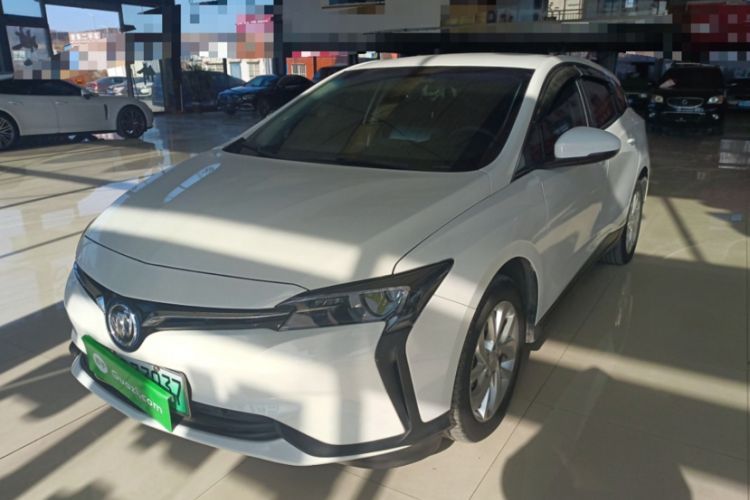 Used Buick Velite 6 2023 430km Range Commuter Version