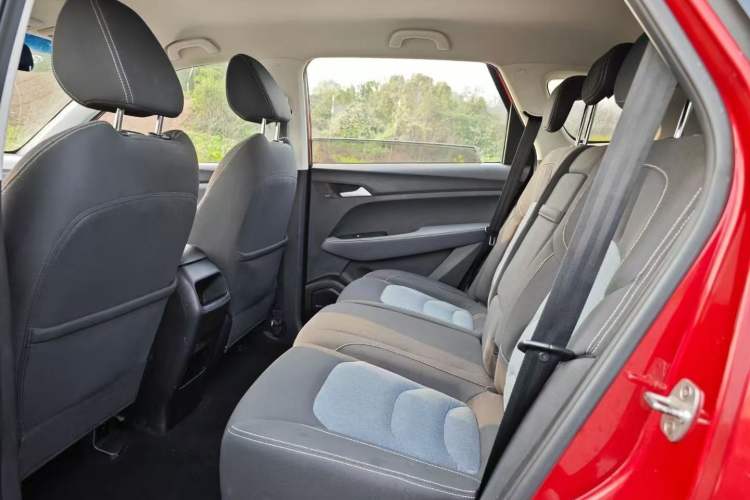 Used Baojun 530 2018 1.5T Manual Elite Version China V