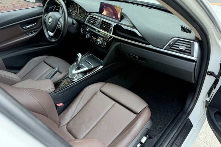 Used BMW 3 Series 2019 320Li Fashion Model