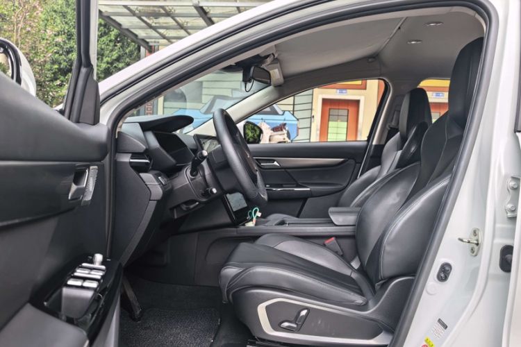 Used XPeng G3 2022 G3i 460N+ Interior 4