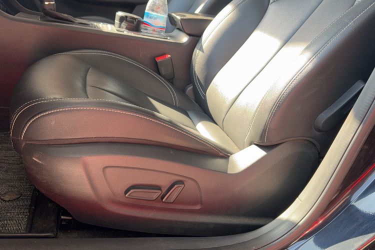 Used Roewe i6 2018 20T Automatic Internet Smart Edition