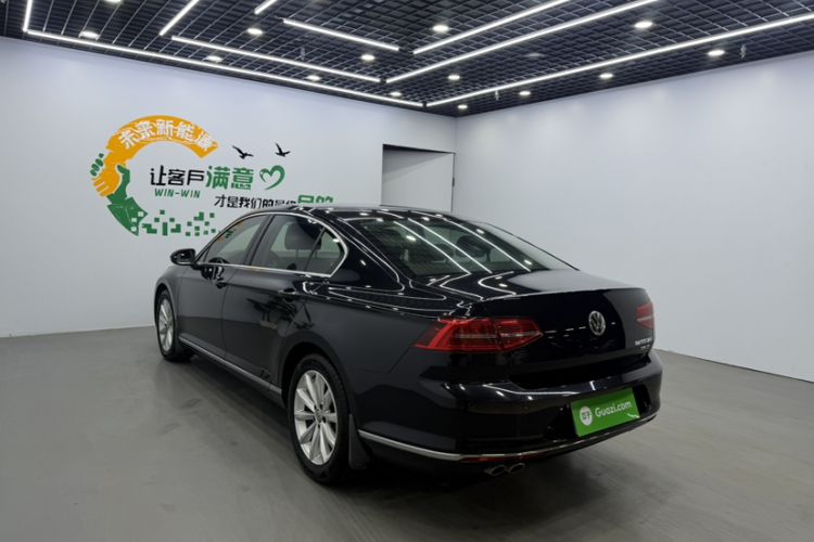 Used Volkswagen Magotan 2017 330TSI DSG Leading Model Exterior 3