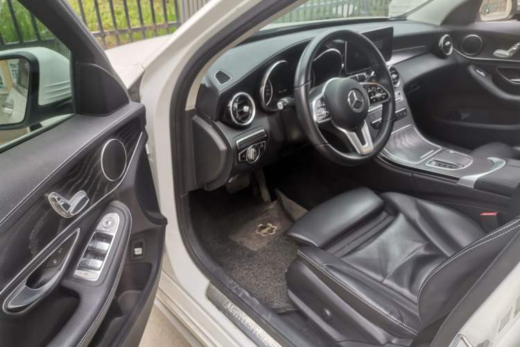 Used Mercedes-Benz C-Class 2019 C 180 L Fashion Edition Sport Version
