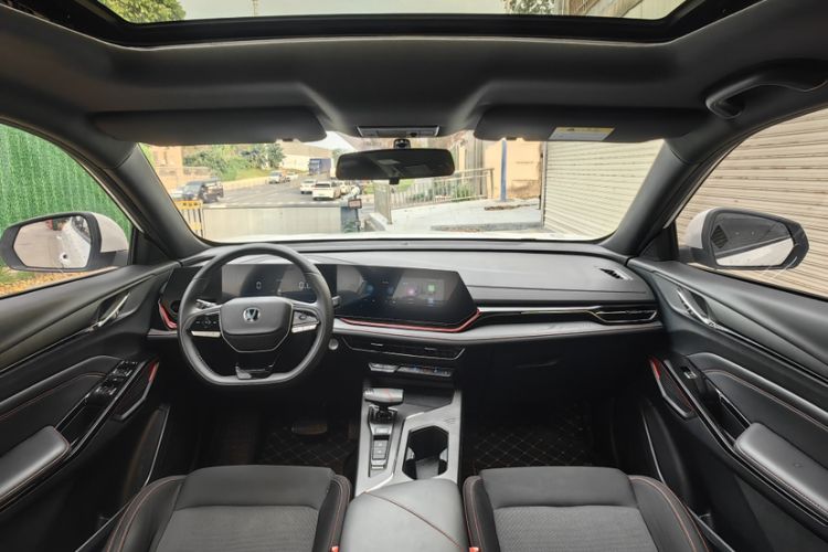 Used CHANGAN X5 PLUS 2024 1.5T DCT Enjoyment Version Interior 5