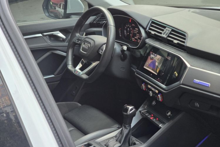 Used Audi Q3 Sportback 2020 40 TFSI Fashion Model Interior 2