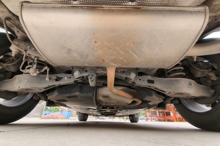 Used Toyota IZOA 2020 2.0L Yichi Version
