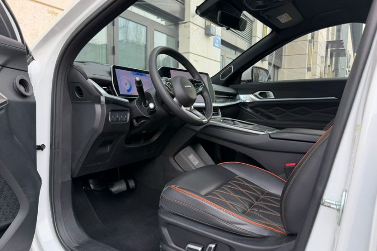 Used Haval XY 2022 1.5T Smart Edition Interior 2