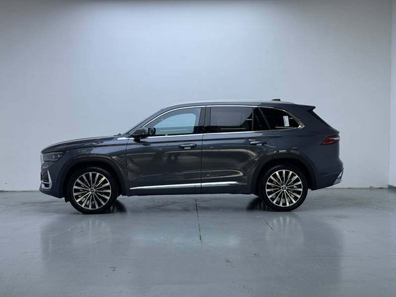 Used Hongqi HS3 PHEV 2025 Model 125km Jingwei PLUS 2 Millionth Anniversary Edition — 32