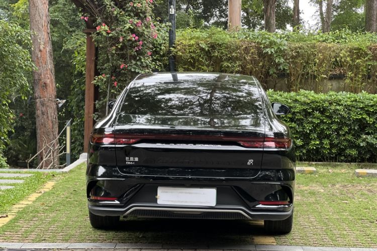 Used BYD Han 2022 DM-i 242km Flagship Model Exterior 6