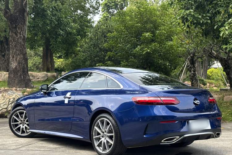 Used Mercedes-Benz E-Class (Import) 2021 E 260 Coupe
