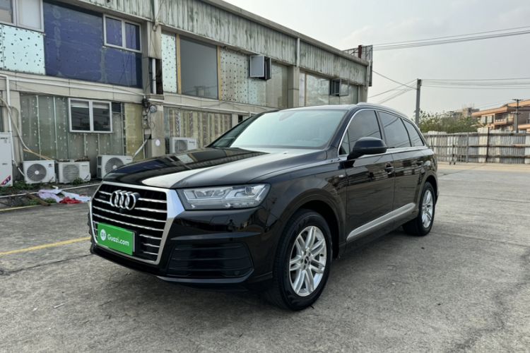 Used Audi Q7 2019 45 TFSI Comfort Model