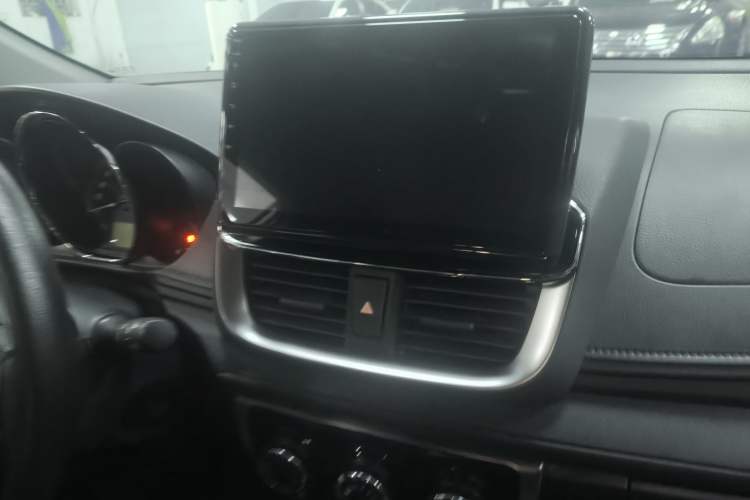 Used Toyota YARiS L Zhi Xuan 2021 X-Trail 1.5L CVT Leading Edition Interior 3