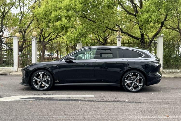 Used Nio ET5T 2024 75kWh Touring
