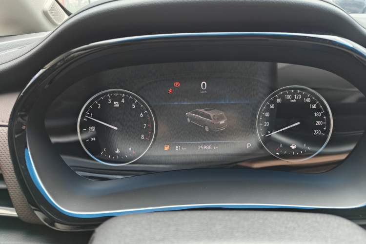 Used Buick GL8 2023 Land Executive Class Comfort Model