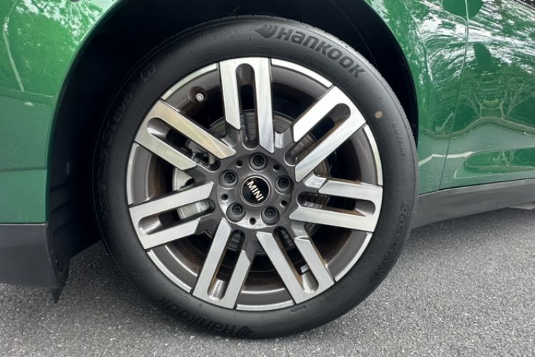 Used MINI Electric COOPER 2024 456km COOPER E Classic Edition
