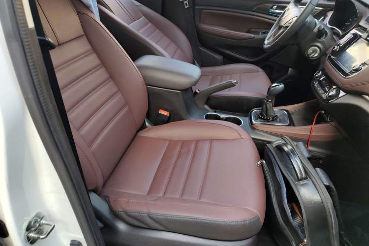 Used Changan Lingxuan 2017 1.6L Manual Happiness Edition