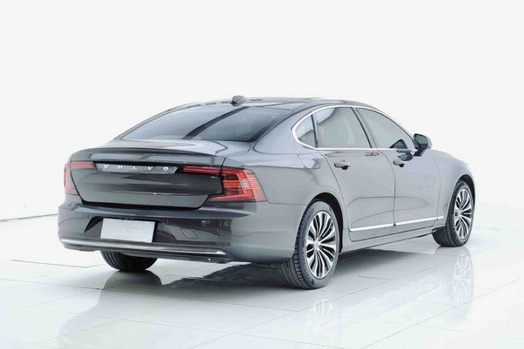 Used Volvo S90 2024 B5 Zhiyi Luxury Edition