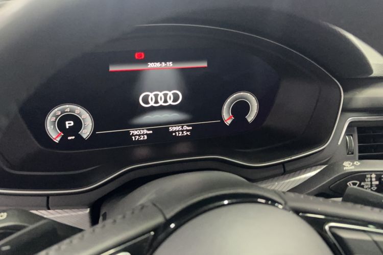 Used Audi A4L 2020 40 TFSI Fashionable and Elegant Model
