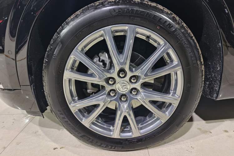 Used Buick Enclave 2022 652T 4x4 Prestige Flagship 6-Seater Exterior 3