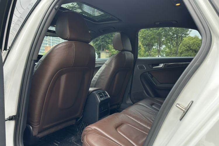 Used Audi A4L 2015 35 TFSI Automatic Comfort Model

