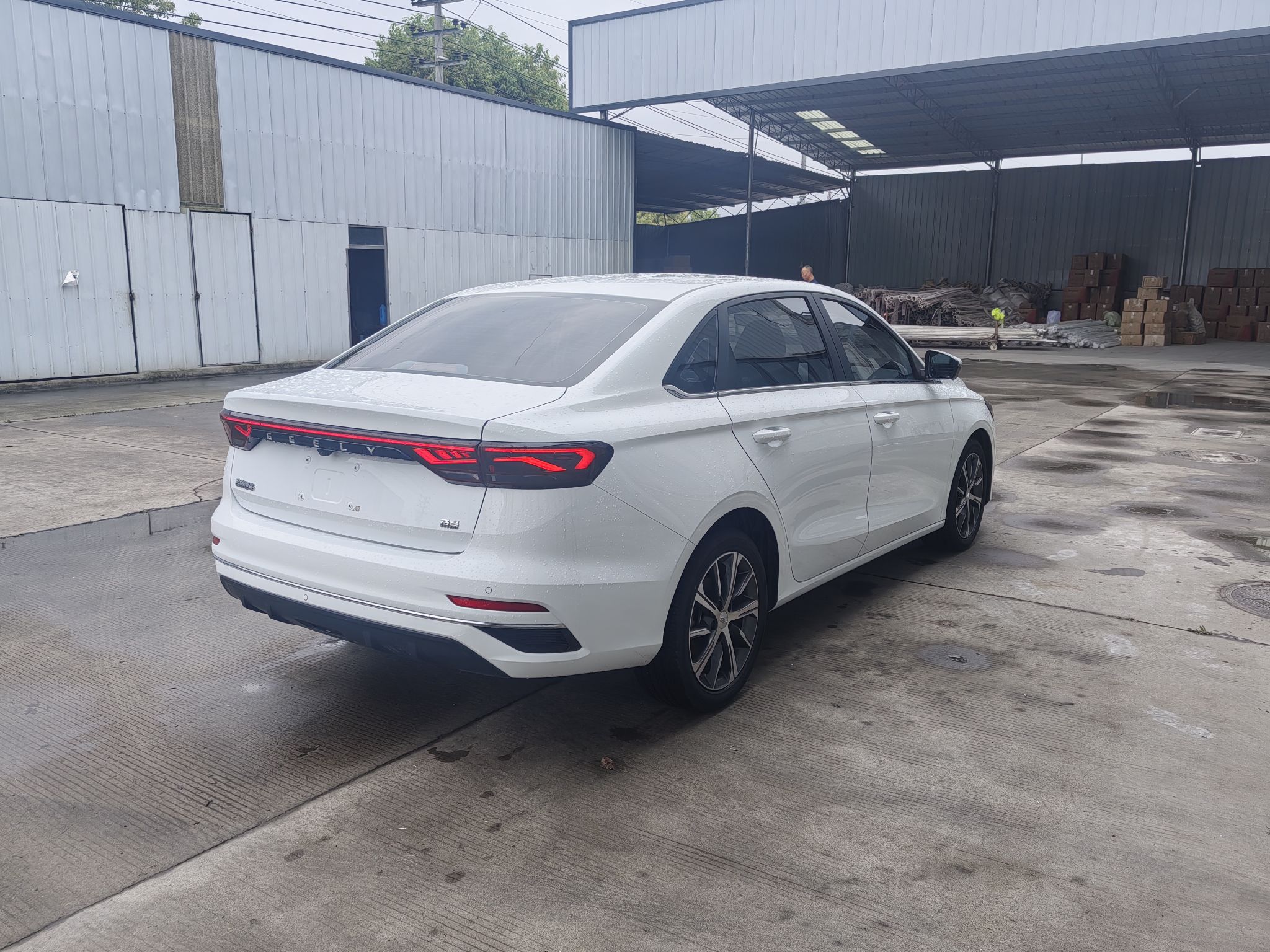 Geely Auto Emgrand 2023 4th Generation Champion Edition 1.5L CVT Prestige Model — снимка 9