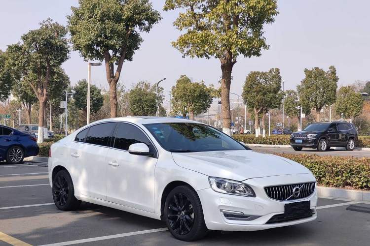 Used Volvo S60 2019 S60L Facelift T5 Intelligent Advanced Edition
