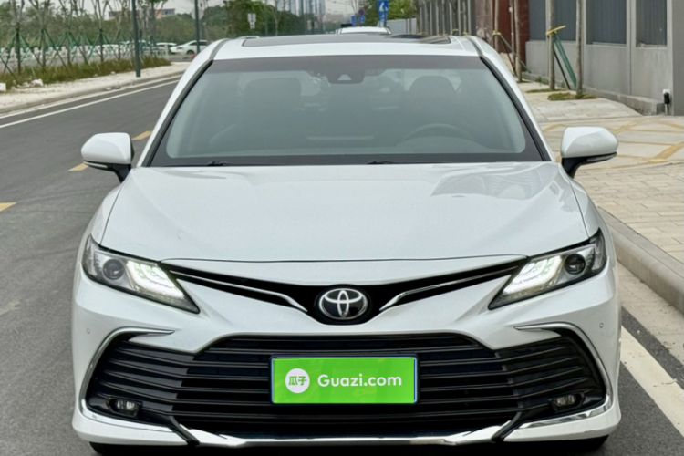 Used Toyota Camry 2023 2.0G Luxury Edition Exterior 5