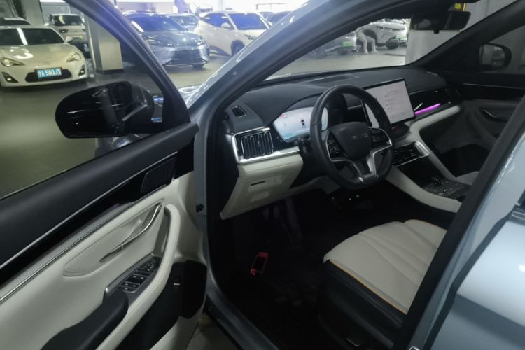 Used BYD Song PLUS New Energy 2023 Champion Edition DM-i 110KM Flagship PLUS
