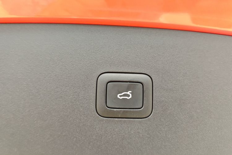 Used Xiaomi Auto YU7 2025 Ultra-Long Range High-Performance All-Wheel-Drive Max Edition
