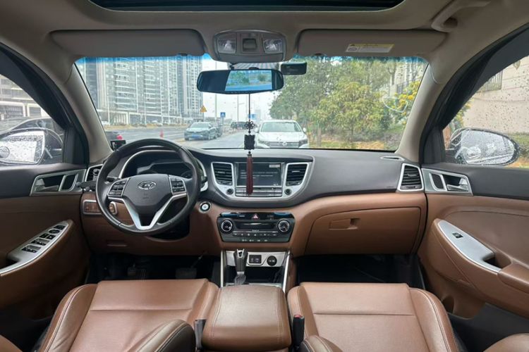 Used Hyundai Tucson 2015 1.6T Dual-Clutch Two-Wheel-Drive Leading Model