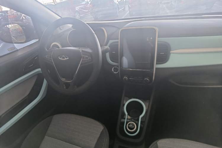 Used Chery QQ Little Ant 2021 150 000 Yuan Ant Fan Edition Ant Trend Version Lithium-Ion Battery Audio And AC Panel