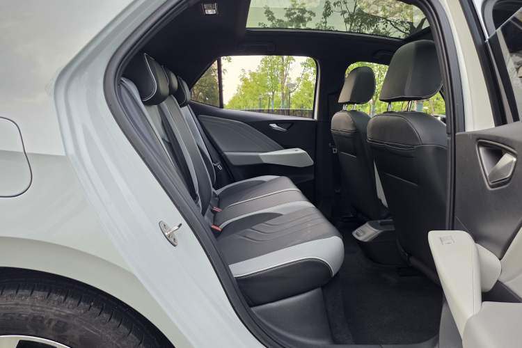 Used Volkswagen ID.3 2025 Smart Edition Ultra-Intelligent Oxygen Version