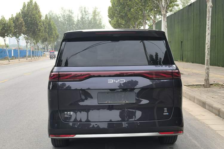 Used BYD Xia 2025 DM-i 1.5T 180km Excellence Model
